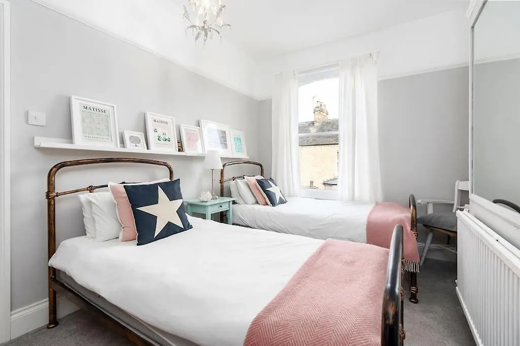 Holiday home Victorian Splendour Villa York