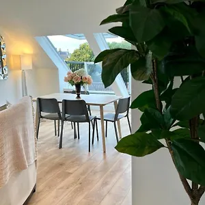 https://stunning-luminous-penthouse-2beds-2baths.bournemouth-hotels.org